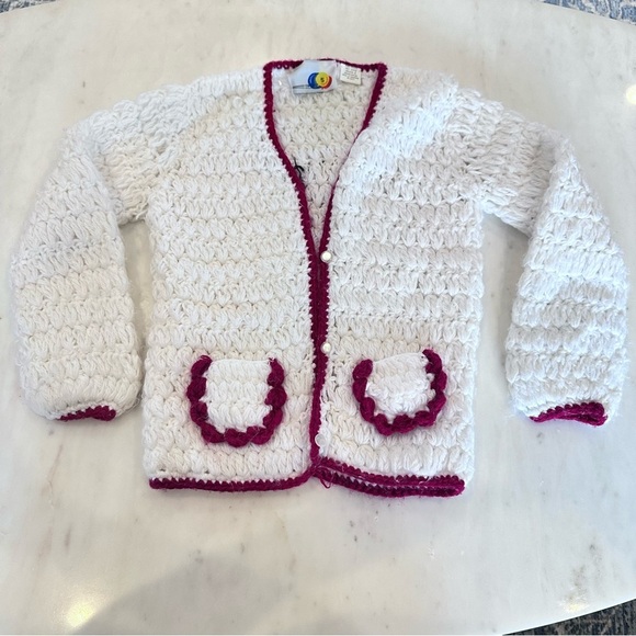 Vintage Girls Cat Cardigan Loose Knit Cardigan White Red Adorable Valentines Day - Picture 1 of 6